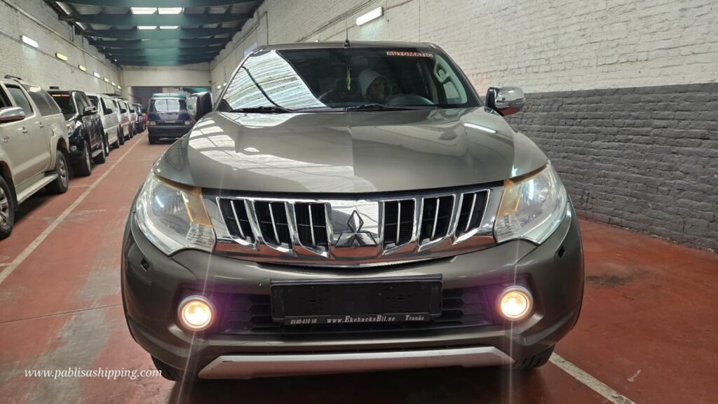 Mitsubishi L200 2015 diesel   16000 euros