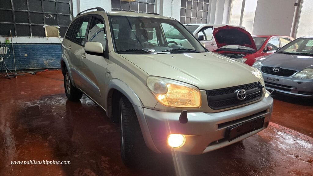 RAV4 ANNÉE 2005 À  4299 EUROS