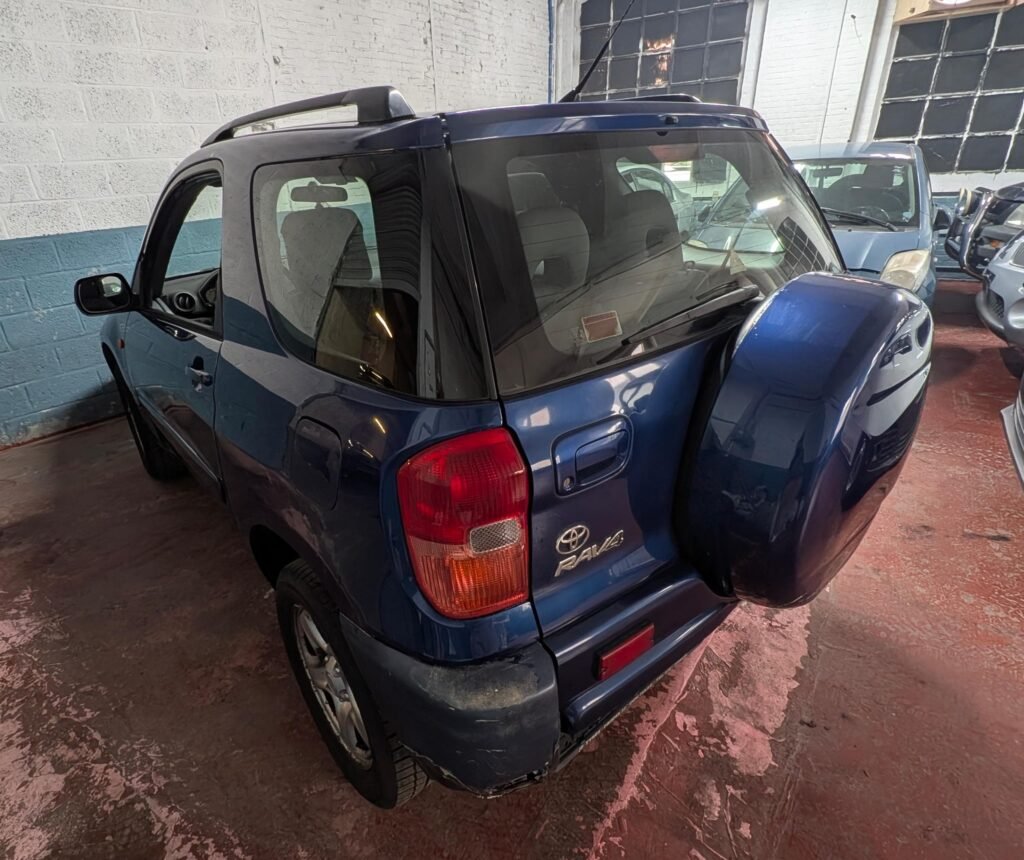 RAV 4 1.8 3 PORTES