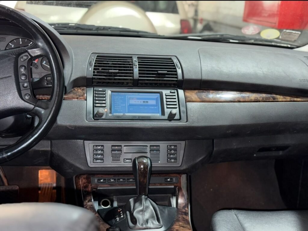 BMW X5 ( DISPONIBLE A DOUALA - CAMEROUN )