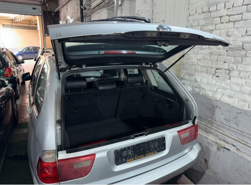 BMW X5 ( DISPONIBLE A DOUALA - CAMEROUN )